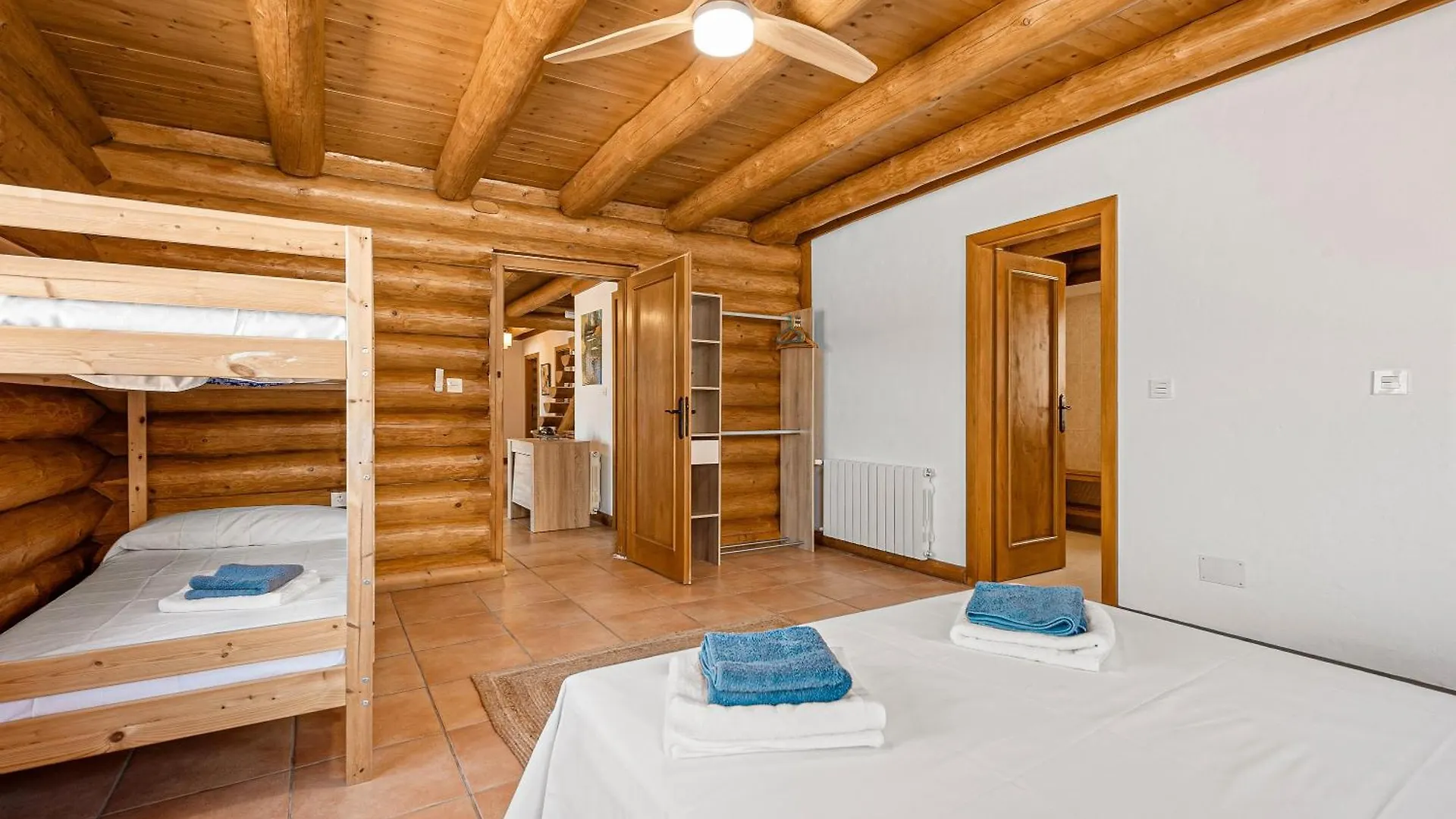 Vila Wood Sunrise Casabermeja 0*,  Španělsko